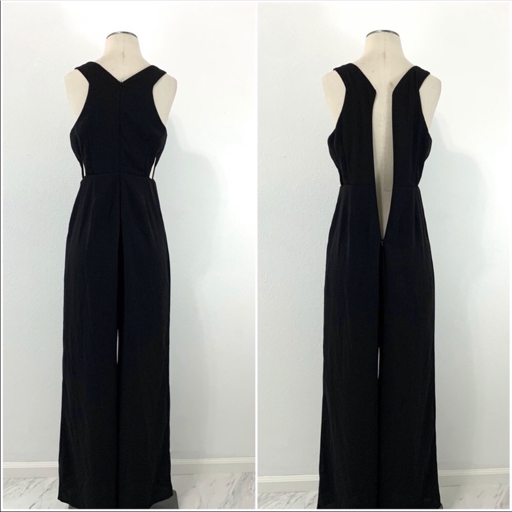 Lulu's- Black Side Cut Out Jumpsuit Size Large